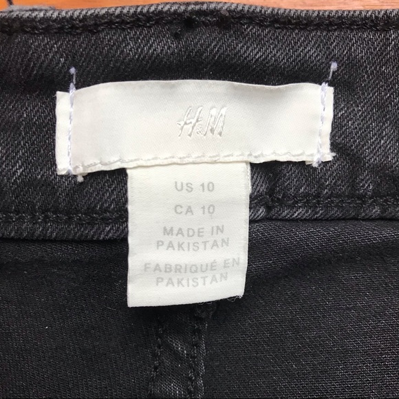 H&M Black Distressed Jean Shorts, EUC, 10 - Picture 4 of 11
